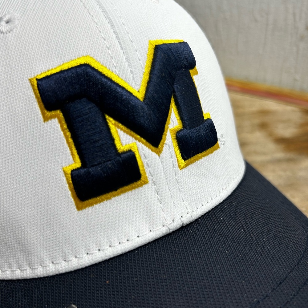 NWOT Michigan Wolverines Blue/White/gray
Adjustable Strap-back Hat - Picture 6 of 8